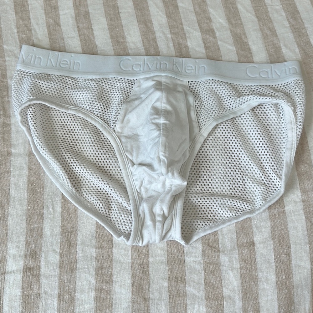 Calvin Klein Mens Briefs Mesh Large